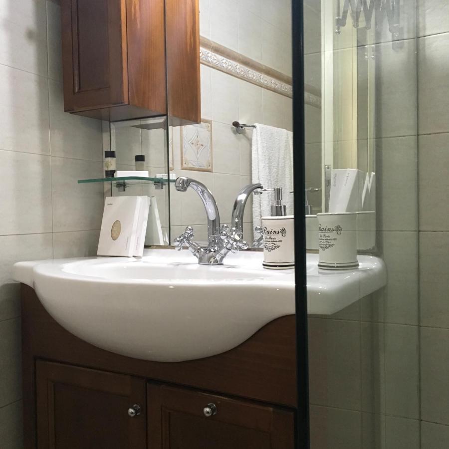 Evelina'S Apartment Афины Экстерьер фото